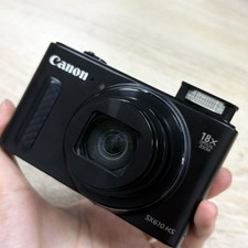 Canon PowerShot SX610 HS Digital Camera 20.2MP 18x Optical Zoom Black w/ Charger picture