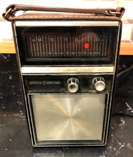 Vintage Realtone AM Portable  Radio Model 1445B picture