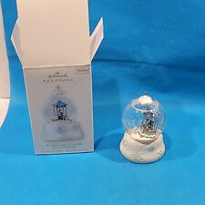Hallmark Christmas Ornament A Gathering Of Friends Snow Globe Factory Defect picture