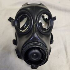 Avon FM12 CBRN Gas Mask UK 2004 / Size 2 picture