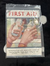 Vtg Metropolitan Life Insurance Company First Aid Booklet Fractures Bite Poison picture