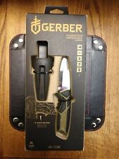 Gerber CrossRiver Fixed Blade Knife 9CR18MOV S.S. Blade Hydrotread Grip+Sheath  picture