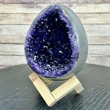 2.6LB Uruguay's natural amethyst ore, emperor purple cave dinosaur egg decoratio picture