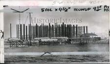 1952 Press Photo Construction of hydrogen bomb plant by Savannah river, SC picture