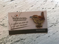 RSPB Partner WREN Birds International Enamel Pin Badge on Card Excellent picture