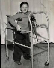 1945 Press Photo Joan, 8, Victim of Infantile Paralysis (Polio) from Watervliet picture
