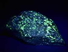 194 GM Rare Fluorescent Phosphorescent Slight Tenebrescent Hackmanite Specimen picture