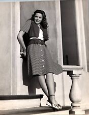 Gene Tierney (1940s) ❤ Original Vintage - Beauty Leggy Cheesecake Photo K 348 picture