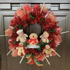 Tinsel Red Green Gingerbread Family Wreath 18