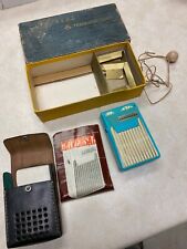 Vintage Universal Transistor Radio Teal Blue - Pan Am Giveaway picture