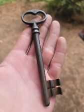 Antique Jumbo Iron Skeleton Key☆1830s FRENCH Metal Key picture