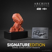 REGAL ROBOT Star Wars ROTJ Admiral Ackbar Concept Replica SIGNATURE Edition Bust picture