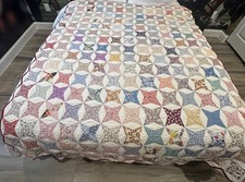 Antique Depression Era Hand Quilted Hummingbird Pattern Red Scalloped Edge Quilt picture