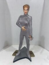 Sideshow 1/4 SEVEN OF NINE Premium Format Statue 107/400 Star Trek Voyager picture