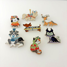 Disney Parks 2026 Cats and Dogs Halloween Costume LR Mystery Pin picture