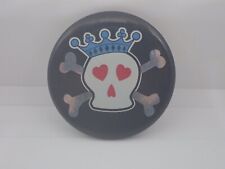 Skull And Crossbones Crown Hearts Princess Punk Emo Sparkly Vintage Lapel Pin picture