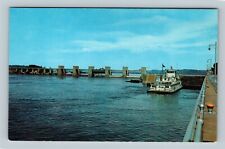 McGregor IA, Tow Boat Prairie State, Mississippi River, Chrome Iowa Postcard picture
