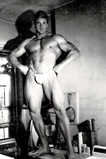 Young 1970s Body Builder on kitchen counter gay man's collection 4x6  picture