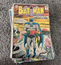 LOT 74 BATMAN and BATMAN Related Titles *ROBIN JOKER CATWOMAN FEAR STATE* picture