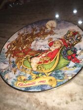 Avon special Christmas Delivery 1993 Plate Santa Clause-SHIPS N 24 HRS picture