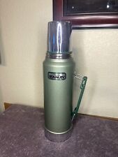 Vintage Aladdin Stanley Green STEEL THERMOS 1QT A-944DH - MADE IN USA - Clean picture