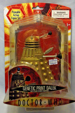 Doctor Who: Genetic Print Dalek w/Color Change Hand Poseable Act Fig Set NIB '04 picture