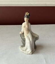 VTG Chinese Porcelain/ Ceramic Female Figurine, 4 5/8
