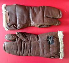 ARMY AIR FORCES TYPE A-9 HIGH ALTITUDE GUNNER’S MITTENS picture