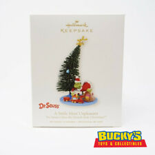 A Smile Most Unpleasant 2008 Hallmark Ornament How the Grinch Stole Christmas picture