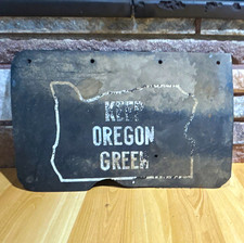 Vintage "KEEP OREGON GREEN" mud flap man cave art picture