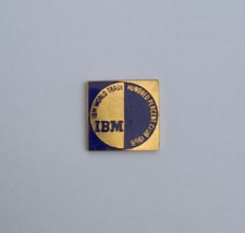 VTG 1968 IBM WORLD TRADE 100% CLUB 10K COMPUTER EMPLOYEES LAPEL PIN #1 picture