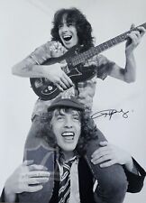 Angus Young AC/DC Signed 16x12 Photo OnlineCOA AFTAL picture