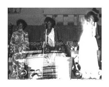 THE SUPREMES (CINDY BIRDSONG, MARY WILSON, DIANA ROSS) - 4x6 (in 5x7 mat) picture