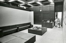 Two old fashioned constituents came help very modern receptio- Boston Old Photo picture