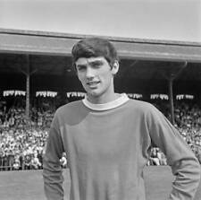 Northern Irish footballer George Best of Manchester United 1960s OLD PHOTO picture
