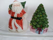 Vintage 1989 Santa Christmas Tree Salt & Pepper  Shaker Set w pkg under tree OCI picture