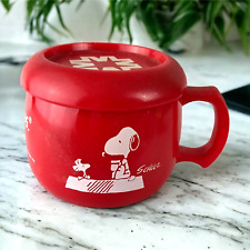 Vintage Adveritising Met Life Charles Shultz Peanuts SNOOPY Covered Mug Cup Red picture