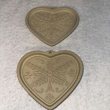 VTG Pampered Chef 2000 Anniversary Heart Family Heritage Stoneware Cookie Mold picture