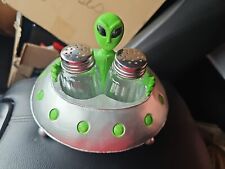 Alien Ufo Salt And Pepper Shaker picture