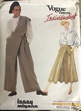 Vogue Patterns Individualist Issey Miyake 2332 Blouse Pants and Skirt - Size 12 picture