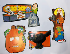 Set of 4 Vintage Halloween Small Wall Decorations. Old Timey Holiday Coolness picture