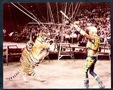 FAMOUS RINGLING BROS CIRCUS MARK OLIVER GEBEL DAREDEVIL TAMER 1987 Photo Y 202 picture