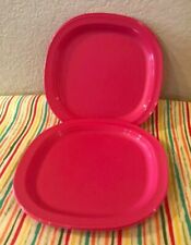 Tupperware Microwave Reheatable Luncheon Plates 7 3/4” Pink Punch Set of 4 New picture