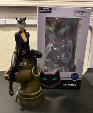DC Comics Diamond Gallery Comic Catwoman PVC Diorama Statue With Box picture
