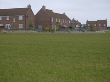 Photo 6x4 Modern housing north of Chieveley To satisfy the attractiveness c2007 picture