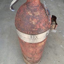 Vintage LUX Carbon Dioxide Fire Extinguisher Model 15 Seat Style Red, Untested. picture
