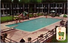 Vintage NASHVILLE, Tennessee Postcard HOLIDAY INN NORTH Pool View c1960s Unused picture