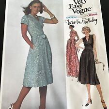 Vintage 1970s Vogue 1846 DVF Diane Von Furstenberg Wrap Dress Sewing Pattern CUT picture