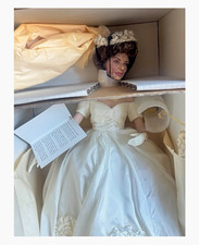Franklin Heirloom Dolls  Jackie Kennedy wedding dress porcelain 17’ still in box picture