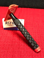 Yaqi Double Open Comb Safety Razor - Red & Black Finish - Uber Coolness - EX+++ picture